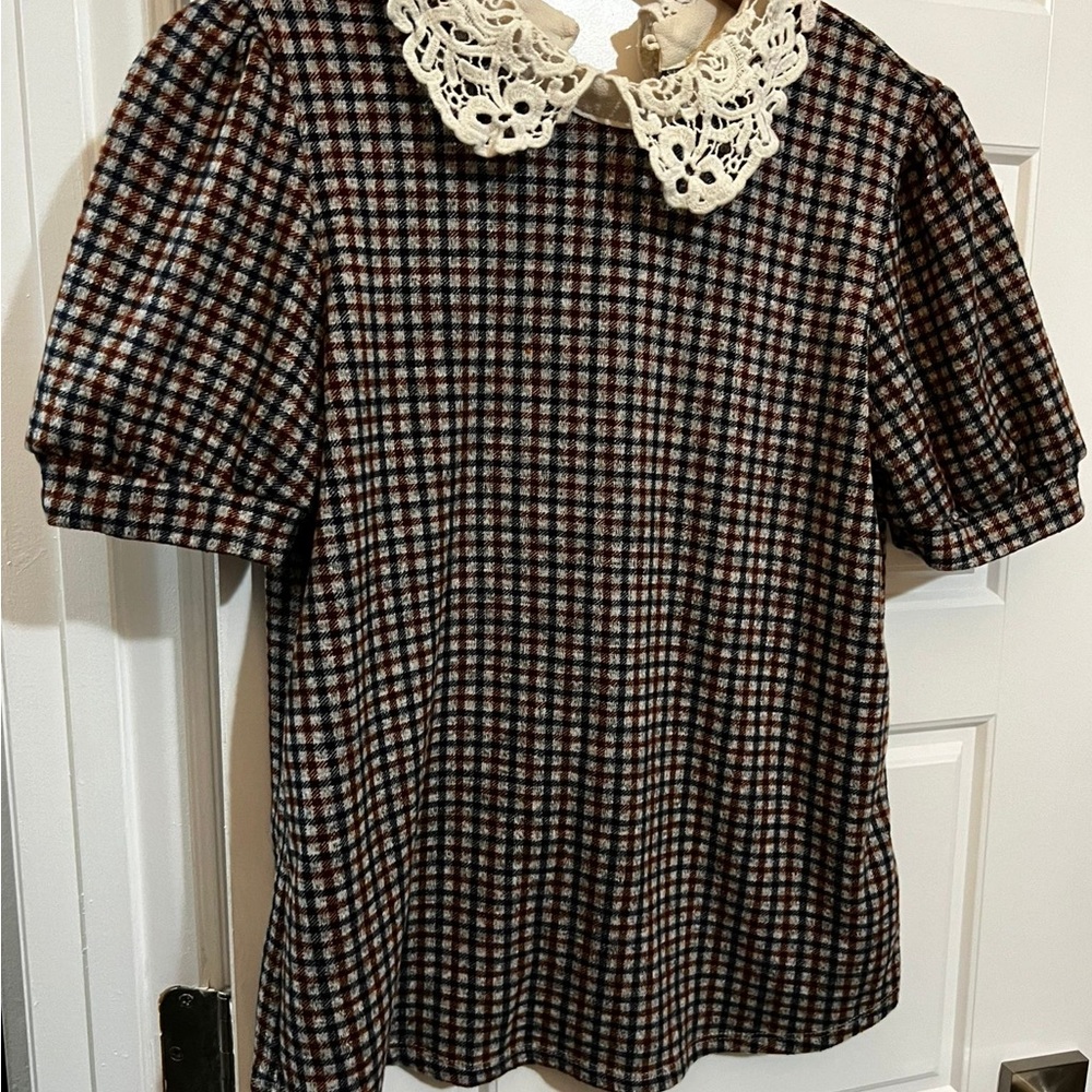 Plaid Blouse with Lace Collar